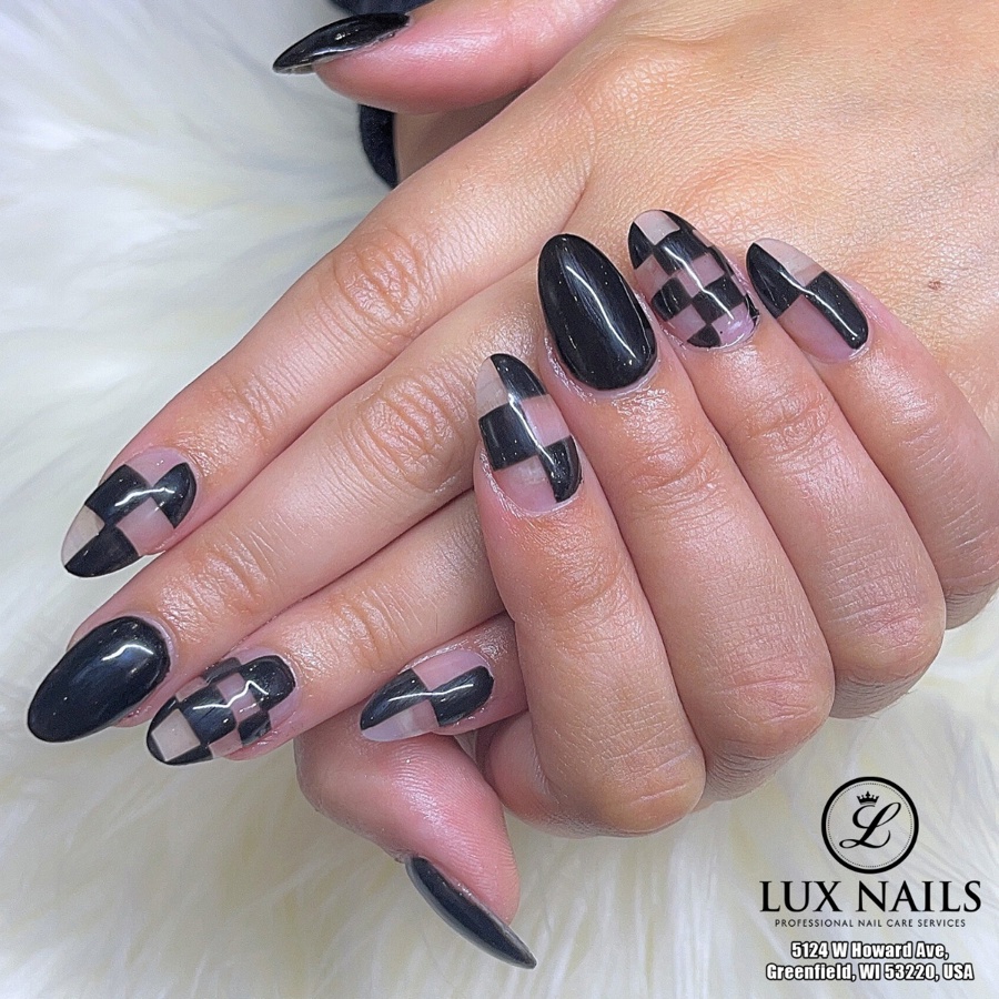 Lux Nails in Milwaukee, WI 53220